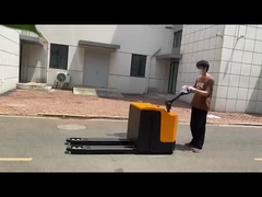 電動パレットトラック 倉庫への積み降ろし – 保管施設内でのパレット積みされた商品の輸送