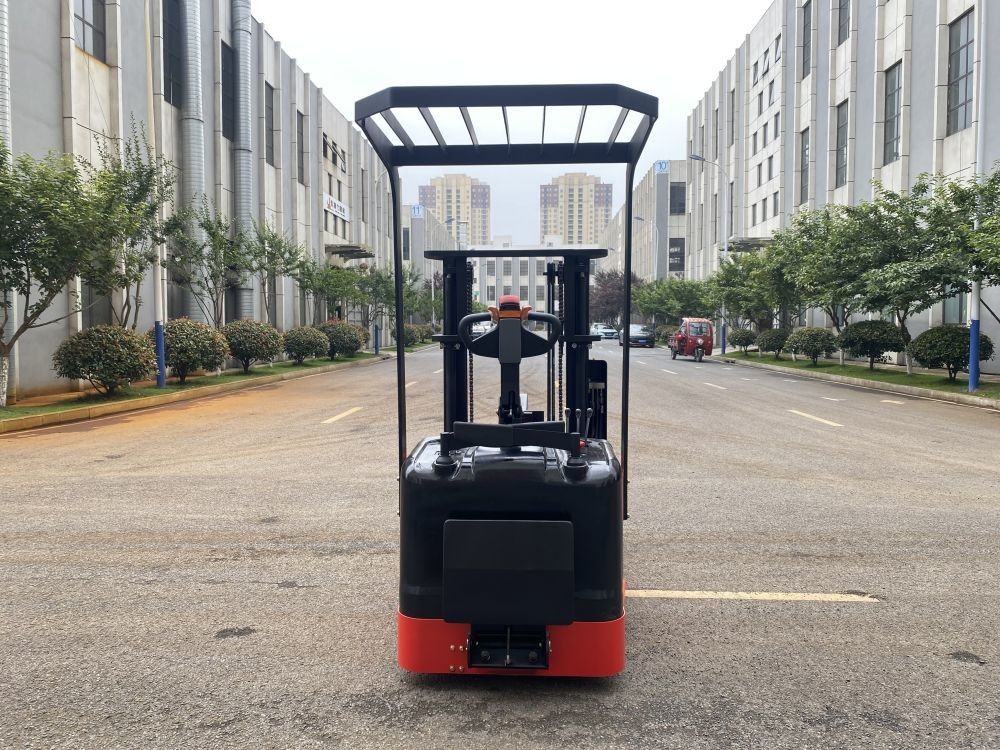 1000KG Electric Reach Forklift Walking Handle 500mm Load Center Distance